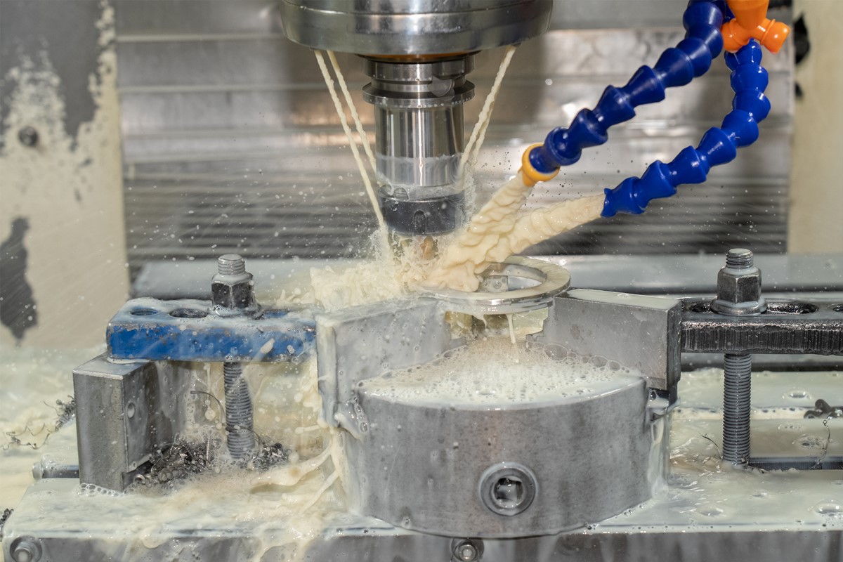 वर्कशॉप से ​​विश्व तक: एक आधुनिक हार्डवेयर निर्माता का उदय